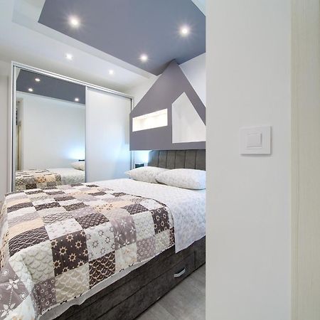 Luxury Vall Apartment Krk Town Zewnętrze zdjęcie