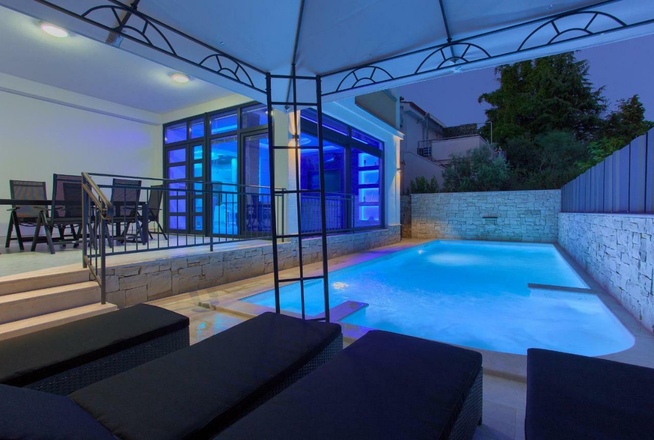 Luxury Vall Apartment Krk Town Zewnętrze zdjęcie