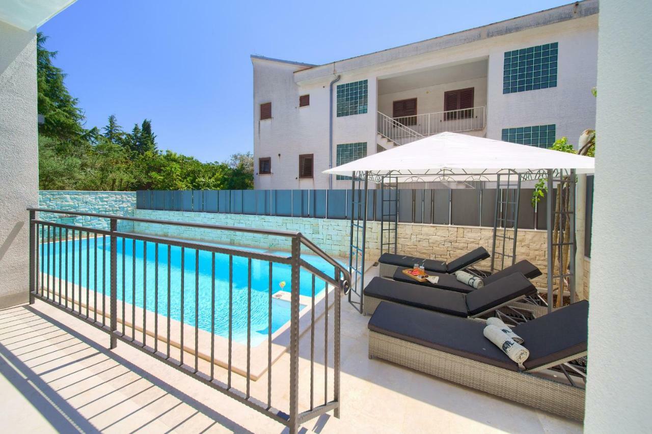 Luxury Vall Apartment Krk Town Zewnętrze zdjęcie
